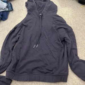 Lululemon pullover